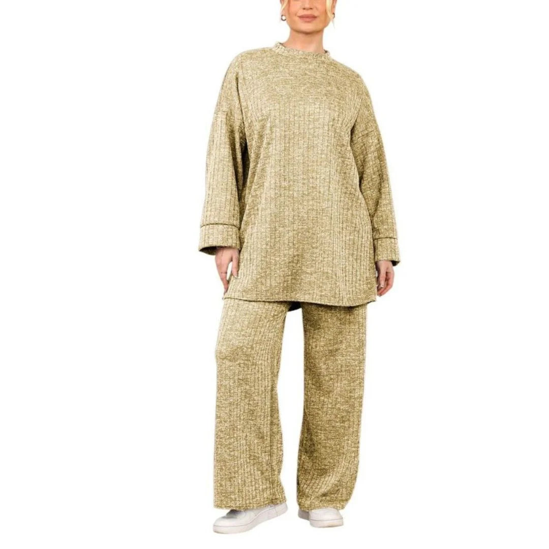 Women’s velvet hooded tracksuit set in Camel color